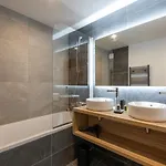 Terresens - Le Snoroc Apart-hotel 4*